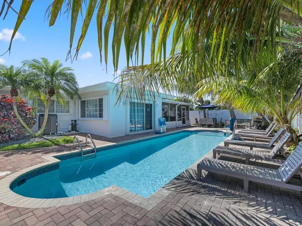 1411 SE 7th Court, Deerfield Beach, FL 33441