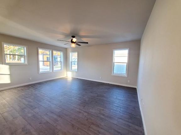 5th image of 9900 Townsquare Blvd #613
