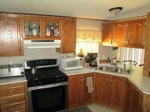 4th image of W5139 Washington Lake Dr