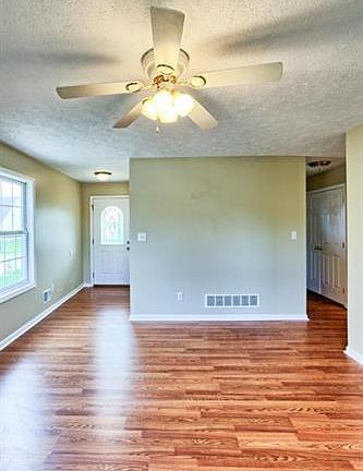 3rd image of 9312 Longhorn Ct