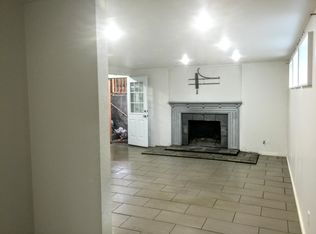 8608 35th Ave SW UNIT 2, Seattle, WA 98126