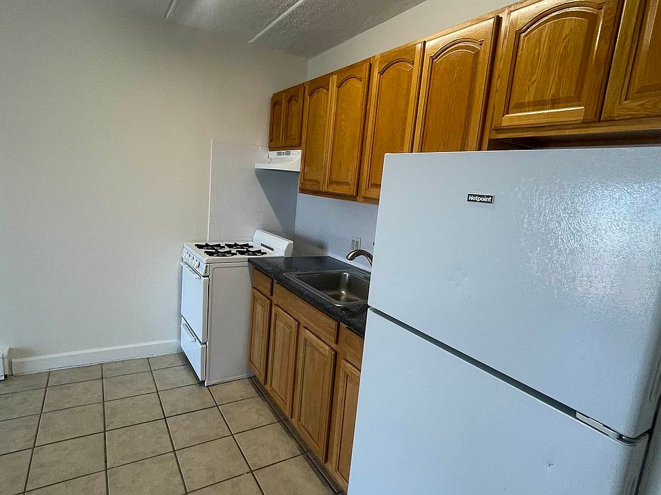 1st image of 21-29 21st Ave #2