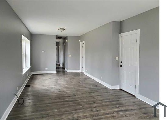 4th image of 4907 W Cortez St #1