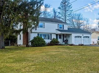 185 Rainbow Rd, Windsor, CT 06095