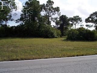 3rd image of 2307 El Dorado Blvd N