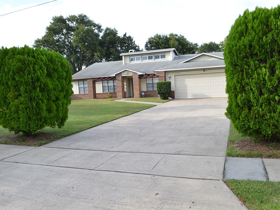 1st image of 229 Overbrook Dr