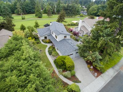 1123 Cherry Ave NE, Bainbridge Island, WA, 98110