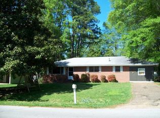 1884 Rachel St, Tupelo, MS 38804
