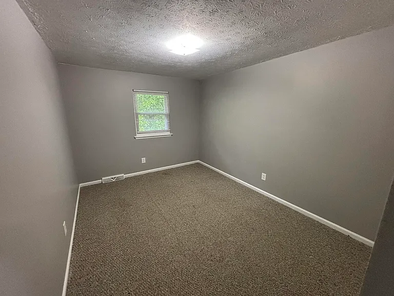 1179 Tatesbrook Dr #A — Photo 11