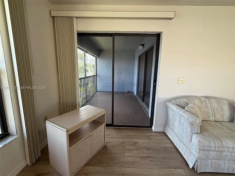123 SW 47th Ter #201 — Photo 27