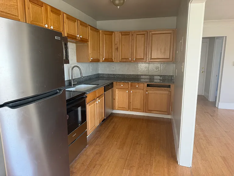 809 S I St #205 — Photo 6