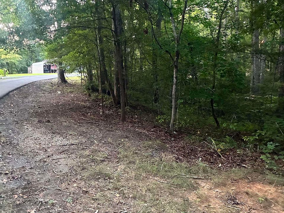 2nd image of 1119 Shortown Branch Rd