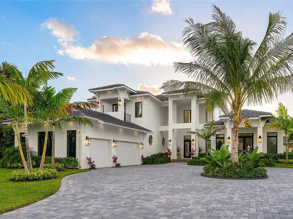6934 SE Harbor Cir, Stuart, FL 34996