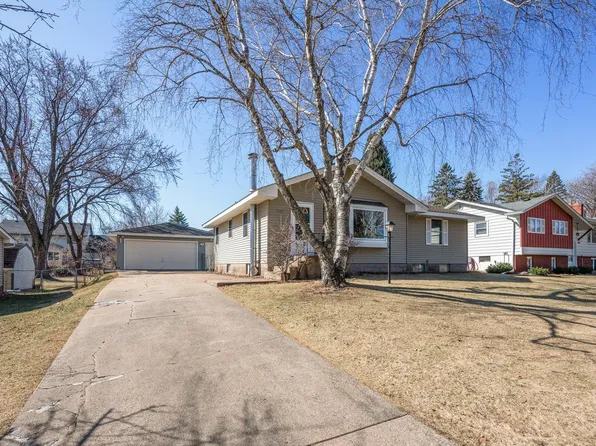 1451 15th St NW, New Brighton, MN 55112