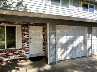6075 SW Cherryhill Dr, Beaverton, OR