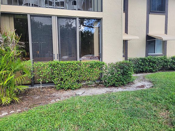 2nd image of 442 Pine Glen Lane #D-1