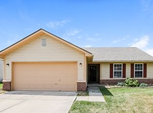 748 Millbrook Dr, Avon, IN