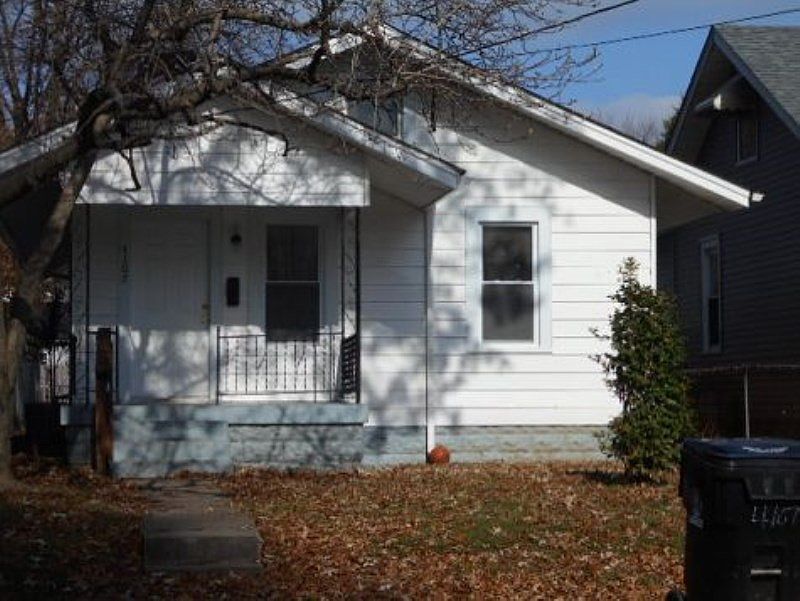 1st image of 4107 Bank St