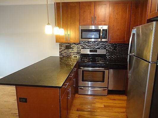 2nd image of 3242 55th St #3R