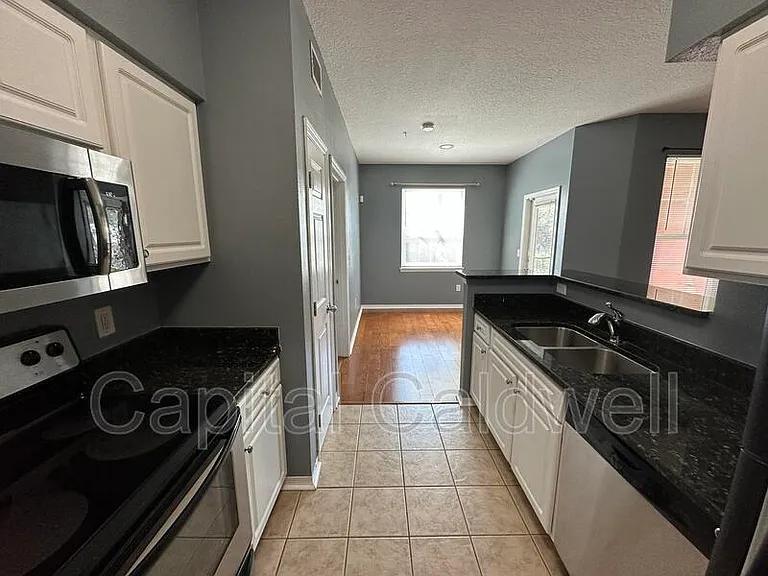 1810 E Palm Ave #1204-Y1204 — Photo 5