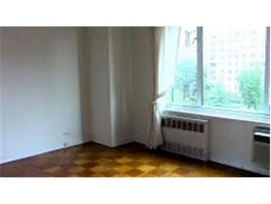 Rented by Douglas Elliman | media 26
