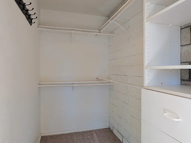 1514 N Elaine Way — Photo 25