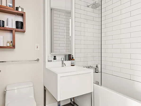 15 William Street image 8 of 19