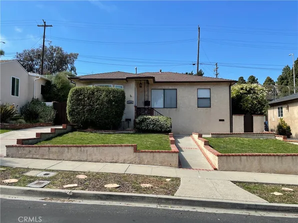 1386 W 26th St, San Pedro, CA 90732