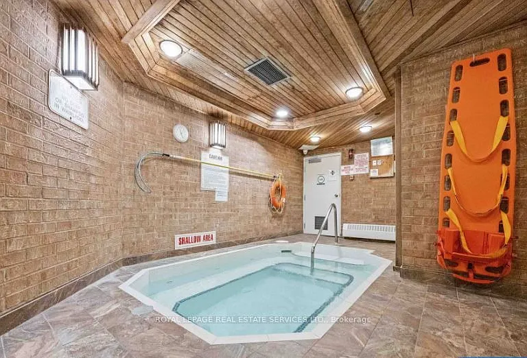 3845 Lake Shore Blvd W #1504 — Photo 25
