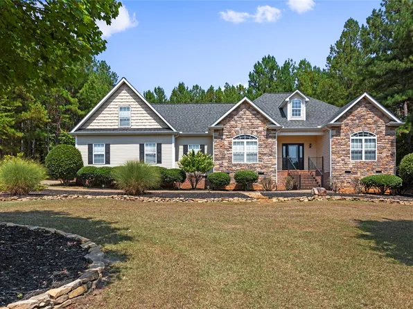 112 Silver Ridge Dr, Central, SC 29630