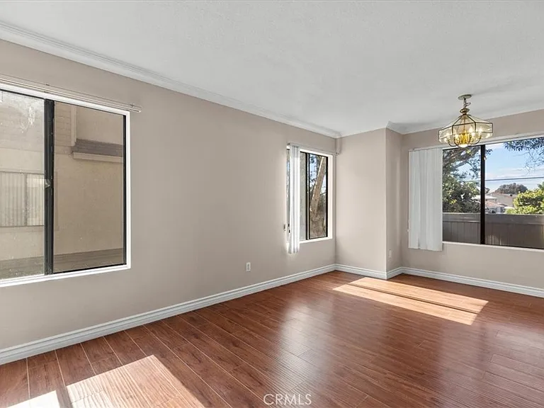 2621 Plaza Del Amo #504 — Photo 7