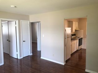 316 S 2nd St APT D, Dekalb, IL 60115