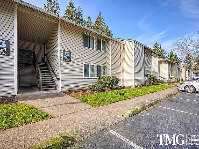 Kings Meadow Apartments — Photo 8
