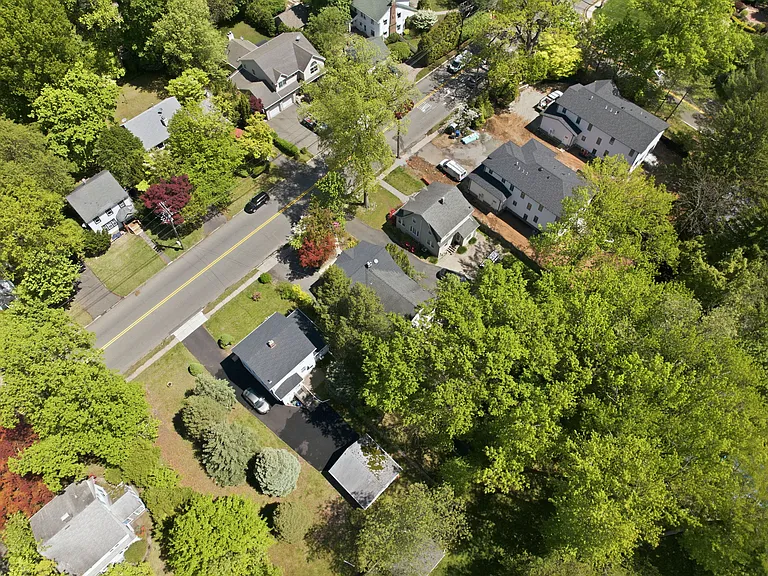 232 Riveredge Rd — Photo 43