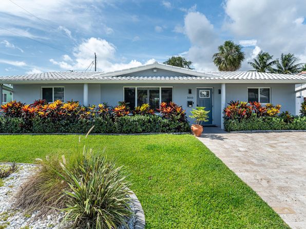 300 SE 8th Ct