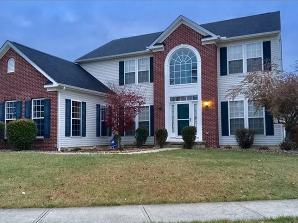 38635 Amberwood Dr, Avon, OH 44011