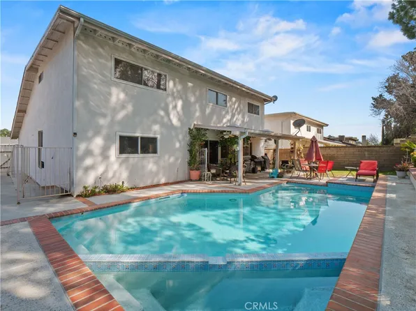 27015 Las Mananitas Dr, Santa Clarita, CA 91354