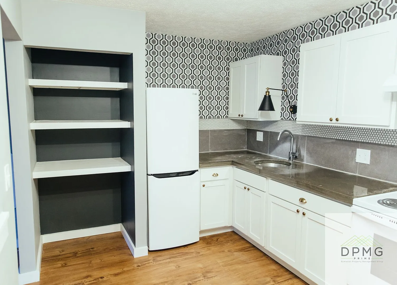 Welcome to 326 E Hillsdale Lansing, MI 48933!! — Photo 3