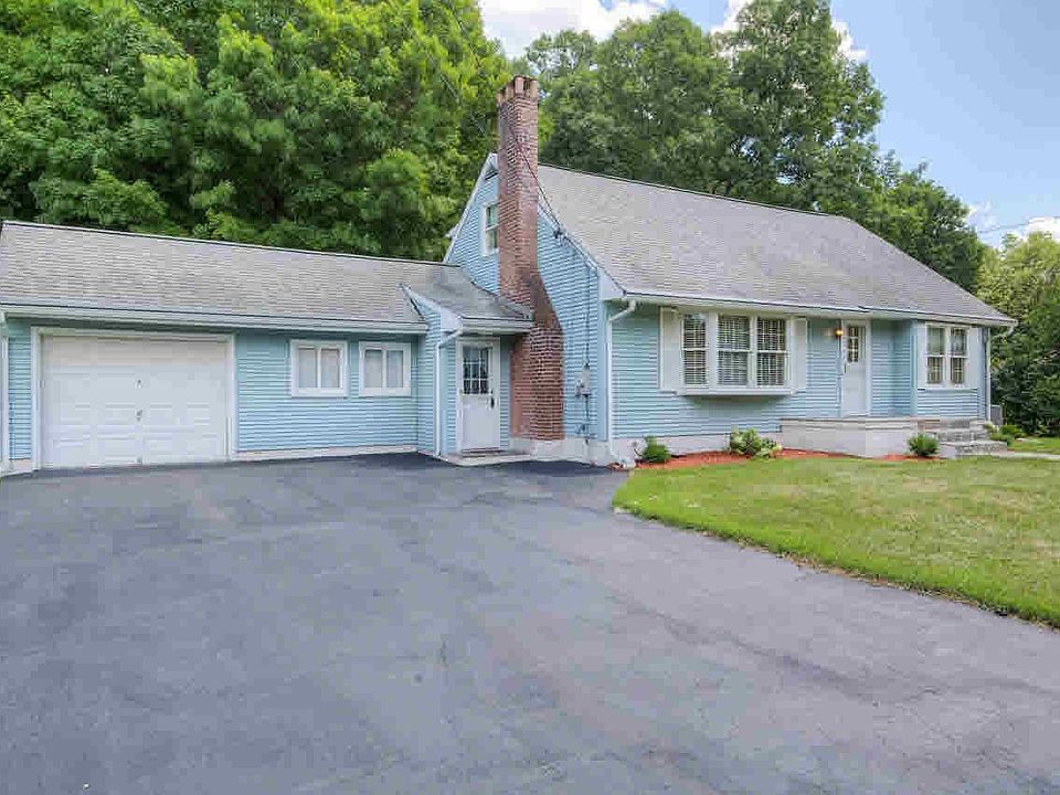 1st image of 20 Circle Dr