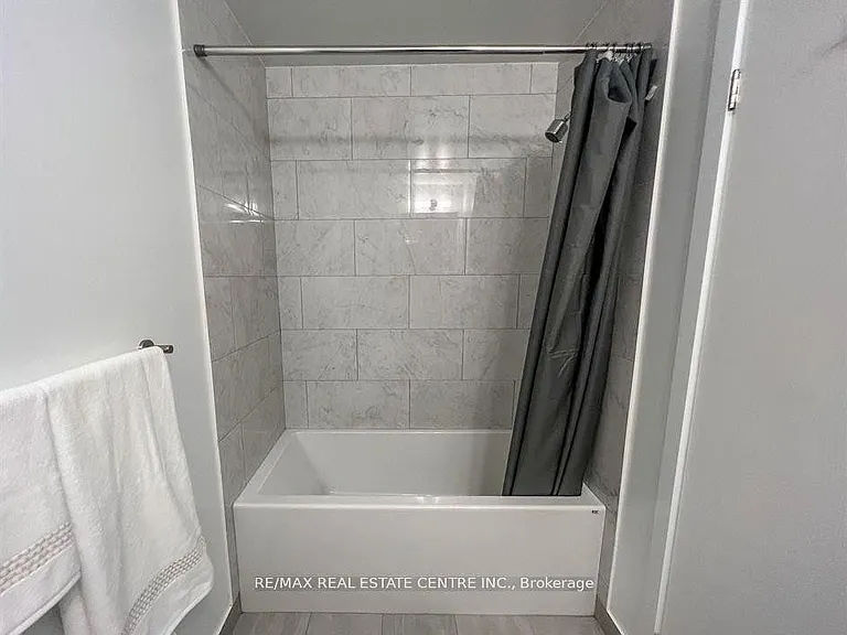 36 Forest Manor Rd #722 — Photo 7