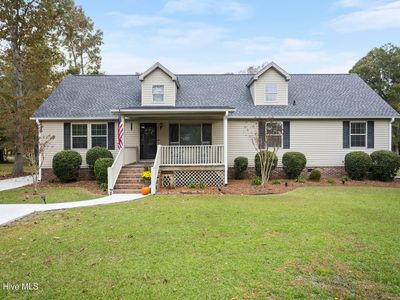 104 Schley Avenue, Lake Waccamaw, NC, 28450