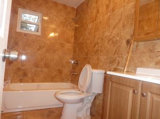69 Norfleet Ln, Coram, NY 11727