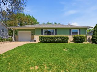 418 W 44th St, Davenport, IA 52806