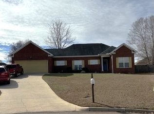 122 Copper Ct, Midland City, AL 36350