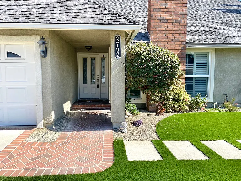 2792 Belbrook Pl — Photo 1