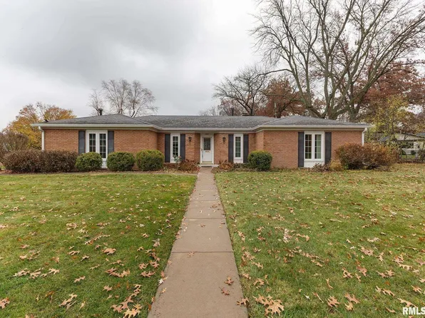 3907 44th St, Rock Island, IL 61201