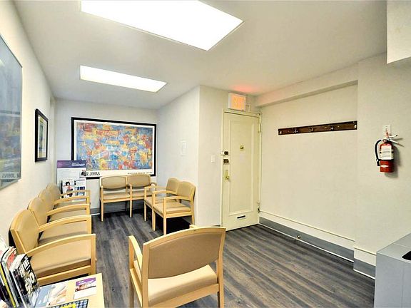 4th image of 11406 Queens Blvd Ste A8