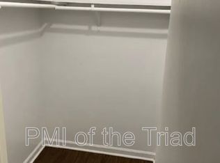 1600 Oak Croft Ct APT A, Winston Salem, NC 27107