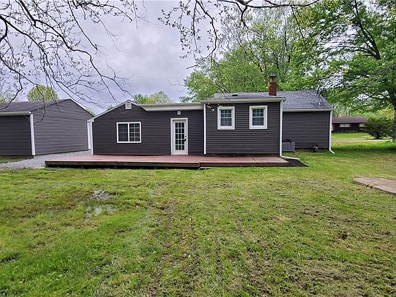 4th image of 724 Briggs Rd