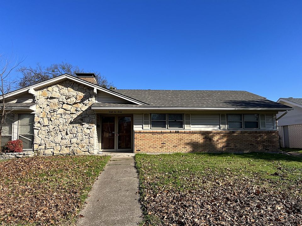1st image of 4230 Ashville Dr